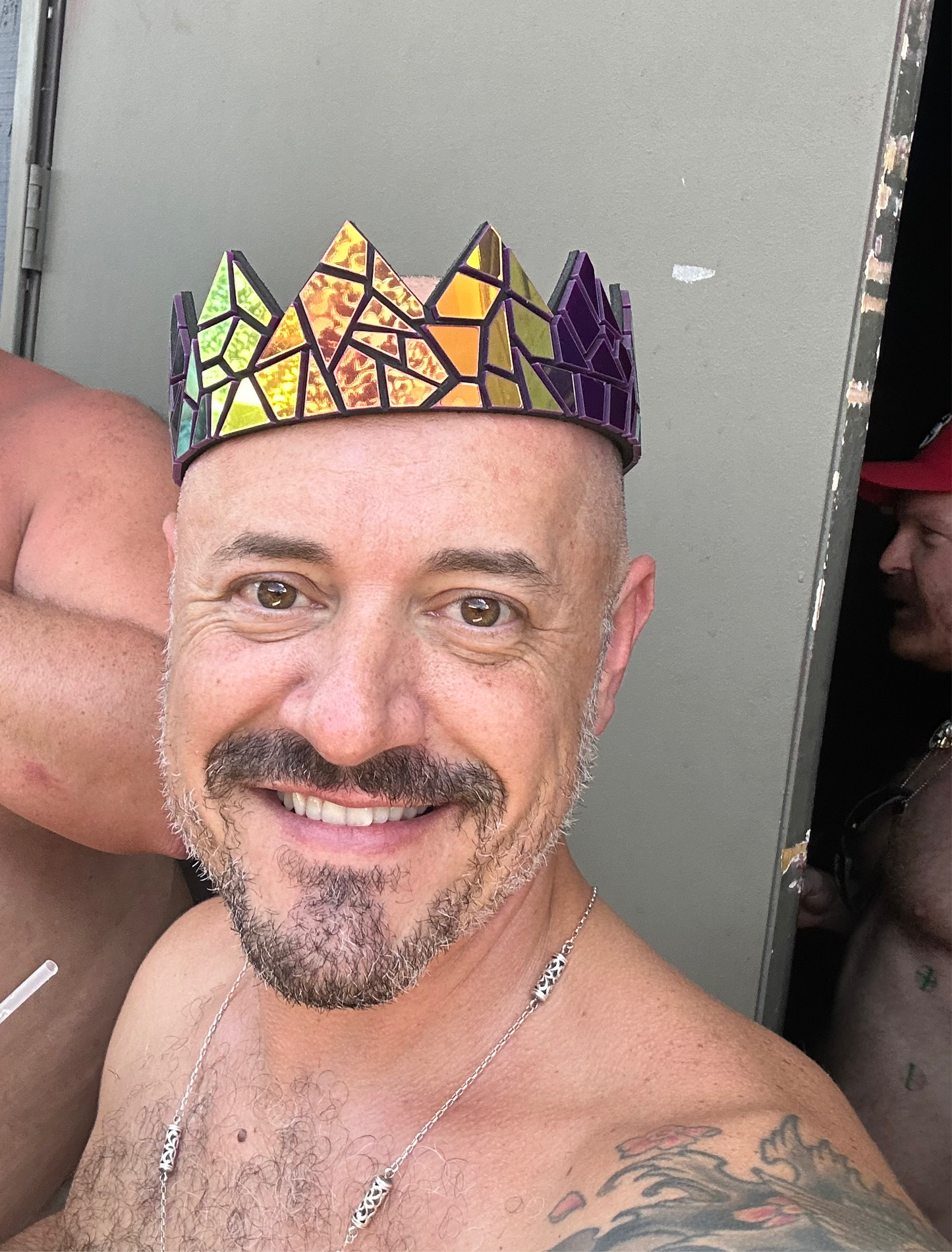 Holographic Rainbow Crown on Black