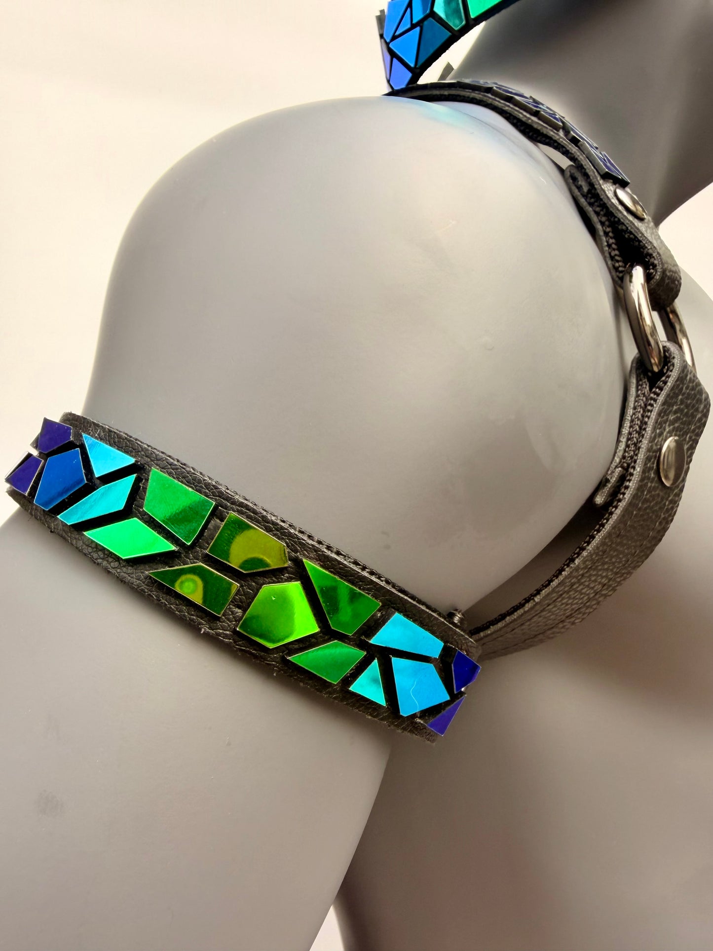 Harness Set - Peacock Tile on Black Leather