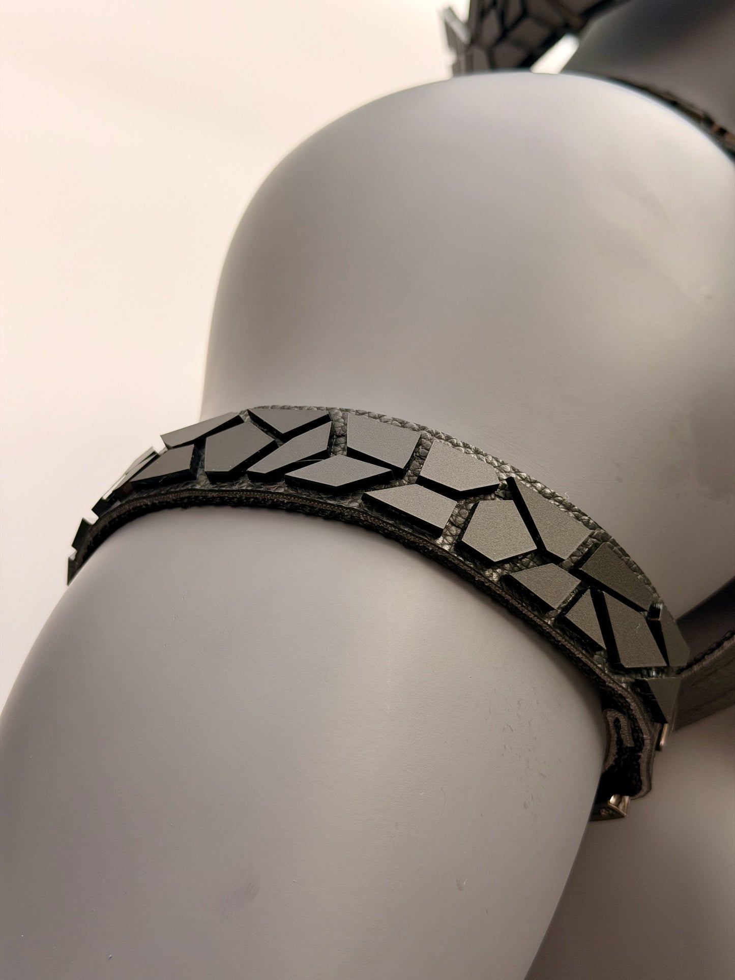 Harness Set - Matte Black Tile on Black Leather
